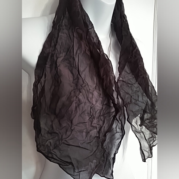 🛍️ BUNDLE ONLY 🛍️ BURGUNDY AND BLACK SHEER SCARF - Picture 1 of 6